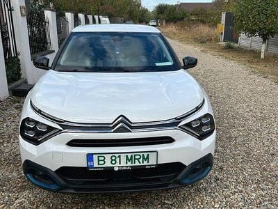 Culoarealb Second-hand 2021 Citroën e-C4 Feel Berlinǎ | 16.000 EUR