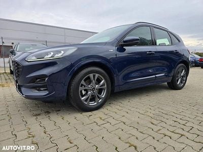 Second-hand Ford Kuga ST-Line 120 CP (88 kW) 2022 Culoarealbastru SUV