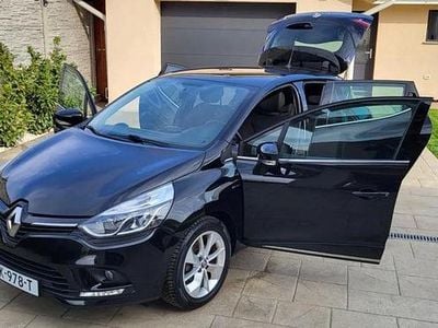 Second-hand Renault Clio IV LIMITED 90 CP (66 kW) 2018 Negru Hatchback