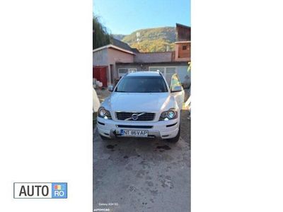 Alb Utilizat 2011 Volvo XC90 SUV | 13.500 EUR