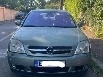 Utilizat 2004 Opel Vectra Berlinǎ | 1.000 EUR