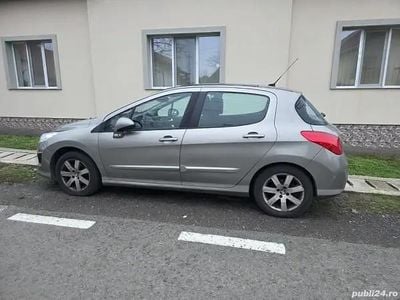 Second-hand Peugeot 308 115 CP (84 kW) 2013 Gri Hatchback