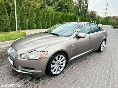 second-hand Jaguar XF 2010 · 210 000 km · 2 993 cm3 · Diesel