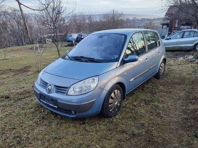 second-hand Renault Scénic III 