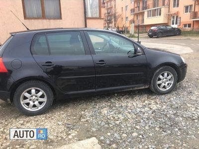 VW Golf V