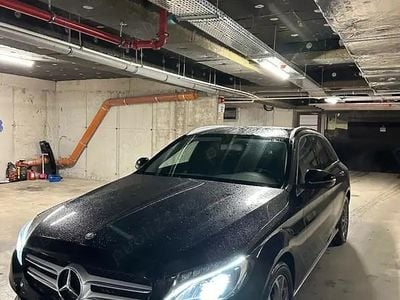 Negru Second-hand 2016 Mercedes C220 Break | 10.700 EUR (Preț bun)