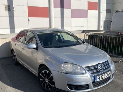 second-hand VW Jetta 1.6 TDI Blue Motion Technology Comfortline