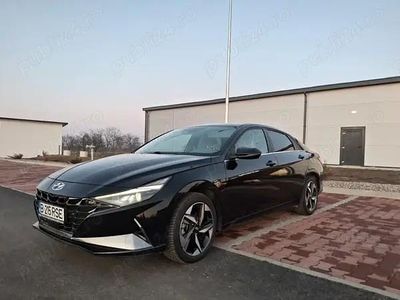 Second-hand Hyundai Elantra Limited 123 CP (90 kW) 2021 Negru Berlinǎ