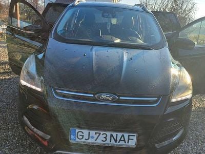 Negru Utilizat 2013 Ford Kuga SUV | 8.000 EUR (Preț OK)