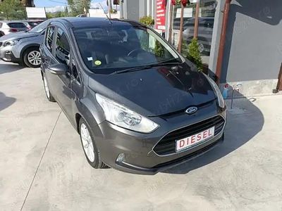 Gri Utilizat 2017 Ford B-MAX Titanium Monovolum | 6.700 EUR