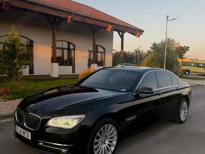 BMW 730