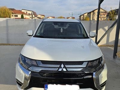 Mitsubishi Outlander P-HEV