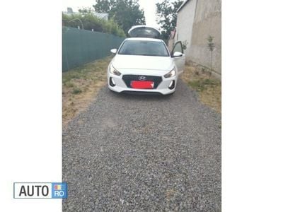 second-hand Hyundai i30 1.4 benzina 100 cai euro 6 an 2017