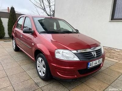 Utilizat 2012 Dacia Logan Berlinǎ | 3.850 EUR (Puțin scump)