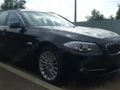 BMW 525