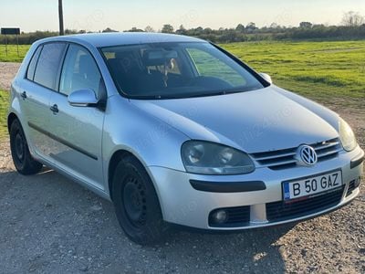 VW Golf V