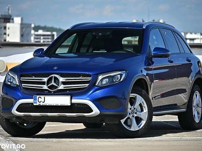 Second-hand Mercedes GLC250 204 CP (150 kW) 2017 Albastru SUV