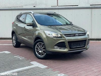 Second-hand Ford Kuga 182 CP (133 kW) 2014 Culoareverde SUV