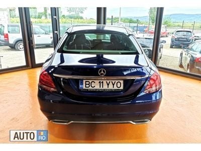 Second-hand Mercedes C220 170 CP (125 kW) 2016 Albastru Berlinǎ