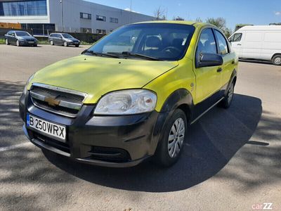 second-hand Chevrolet Aveo 1,4i/16 V cu GPL an 2010