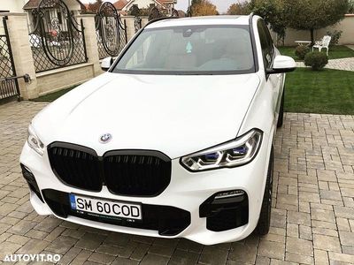 Second-hand BMW X5 xLine 340 CP (250 kW) 2019 Culoarealb SUV