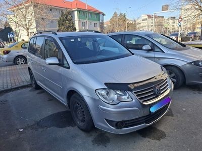 Utilizat 2006 VW Touran Monovolum | 4.000 EUR (Scump)