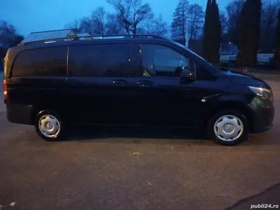Second-hand Mercedes Vito 163 CP (119 kW) 2015 Negru Van