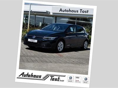 Utilizat 2022 VW Golf VIII Life | 22.141 EUR (Preț bun)