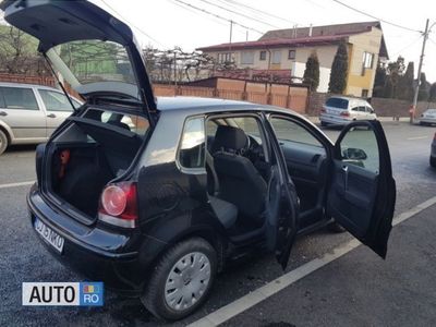 Negru Utilizat 2007 VW Polo Hatchback | 3.340 EUR (Scump)