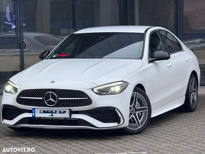 Culoarealb Utilizat 2022 Mercedes C300 AMG line Berlinǎ | 32.000 EUR (Super Preț)
