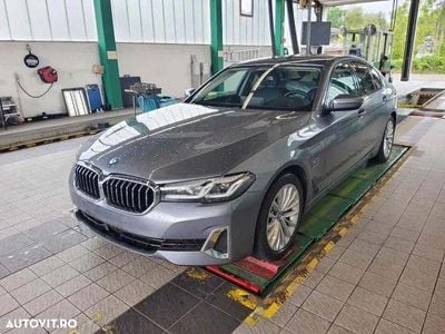 BMW 530e