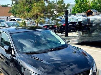 Negru Second-hand 2017 Nissan Qashqai N-Connecta SUV | 15.000 EUR (Puțin scump)