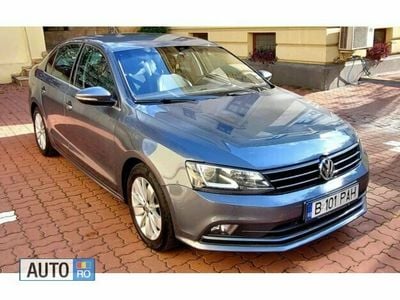 Second-hand VW Jetta Highline 110 CP (80 kW) 2015 Gri Berlinǎ
