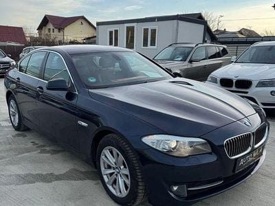 Second-hand BMW 520 184 CP (135 kW) 2012 Culoarealbastru Berlinǎ