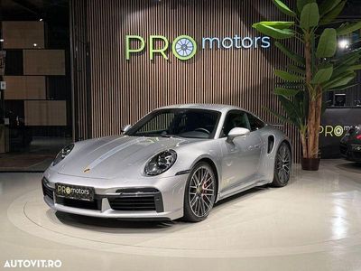 Second-hand Porsche 911 Turbo 584 CP (429 kW) 2023 Culoareargint Coupe