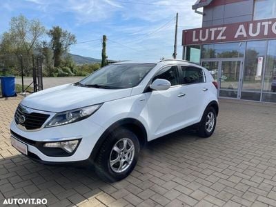 Second-hand Kia Sportage Vision 136 CP (100 kW) 2011 Alb SUV