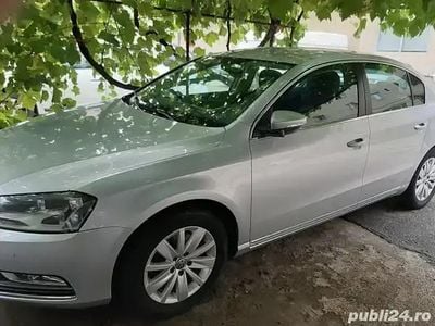 Utilizat 2013 VW Passat Berlinǎ | 8.500 EUR (Preț OK)