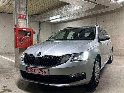 Second-hand Skoda Octavia Ambition 116 CP (85 kW) 2018 Culoareargint Break