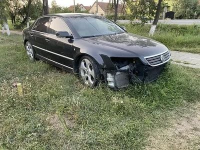 Second-hand VW Phaeton 224 CP (164 kW) 2007 Berlinǎ