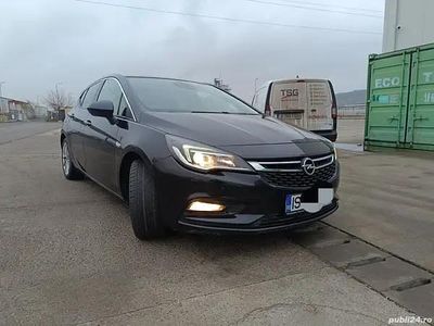 Second-hand Opel Astra 110 CP (80 kW) 2016 Negru Hatchback