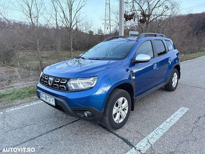 Culoarealbastru Utilizat 2022 Dacia Duster SUV | 13.500 EUR (Preț bun)