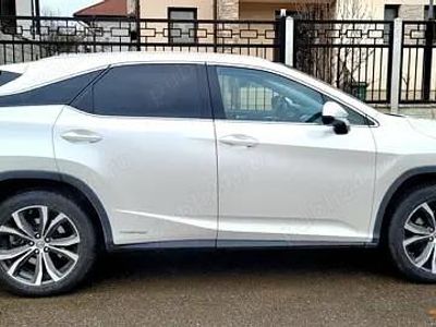 Alb Utilizat 2017 Lexus RX450h SUV | 25.500 EUR (Super Preț)