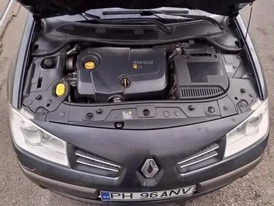 Gri Second-hand 2008 Renault Mégane II SE Break | 2.200 EUR (Super Preț)