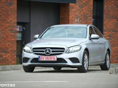 Mercedes C180