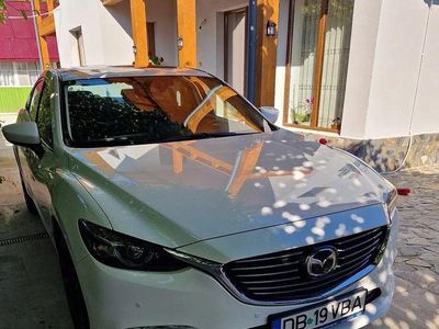 Second-hand Mazda 6 175 CP (128 kW) 2015 Culoarealb Berlinǎ