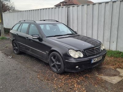 Mercedes 220