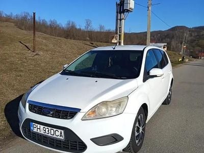Utilizat 2009 Ford Focus Hatchback | 2.290 EUR (Preț OK)