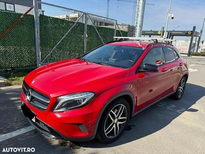 Second-hand Mercedes GLA200 136 CP (100 kW) 2015 Culoarerosu SUV