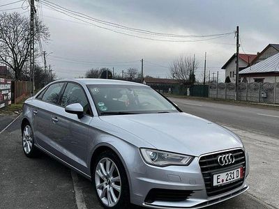 Second-hand Audi A3 Ambition 150 CP (110 kW) 2014 Culoareargint Berlinǎ