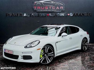 Second-hand Porsche Panamera 420 CP (308 kW) 2014 Culoarealb Berlinǎ
